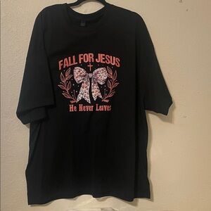 Gildan Black Short Sleeve Tee with Pink Graphic